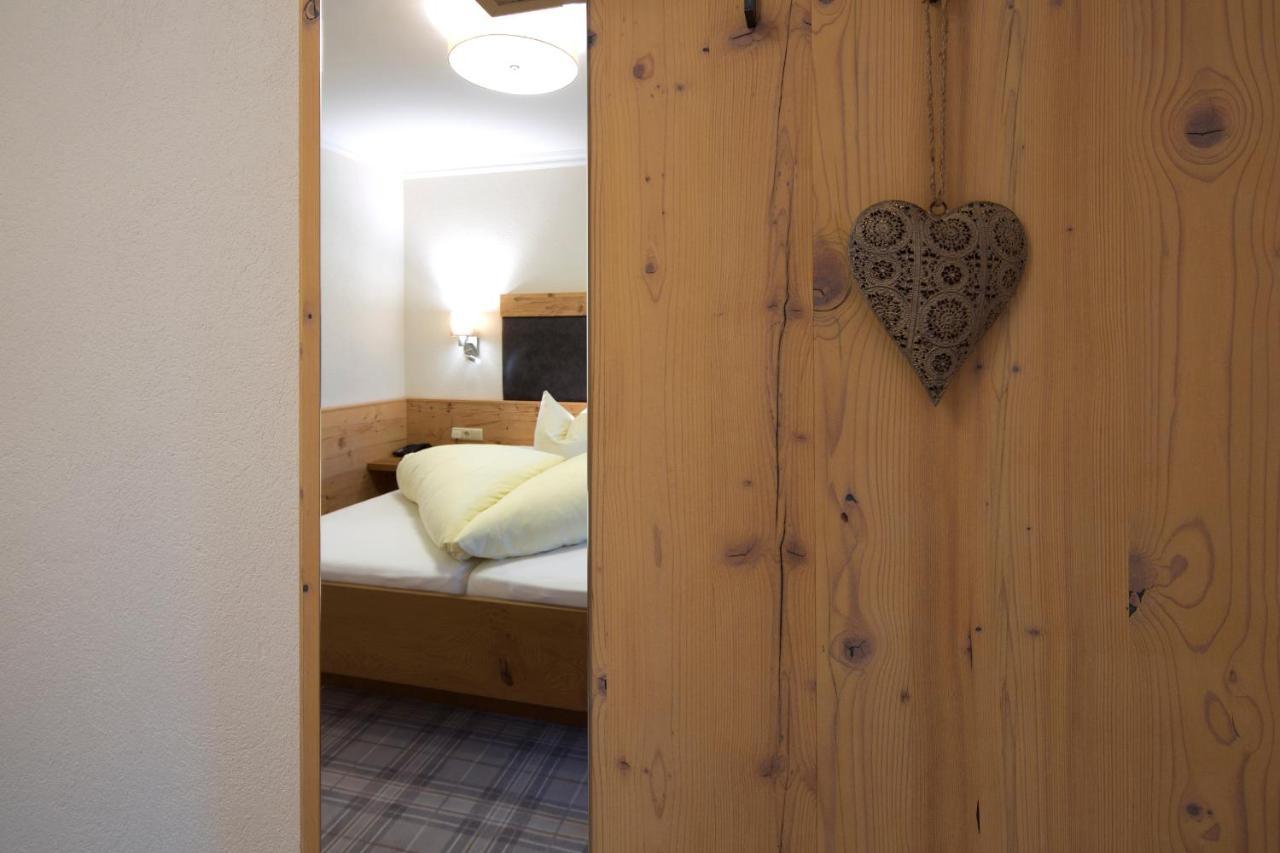 Hotel Bergland Пертизау Экстерьер фото